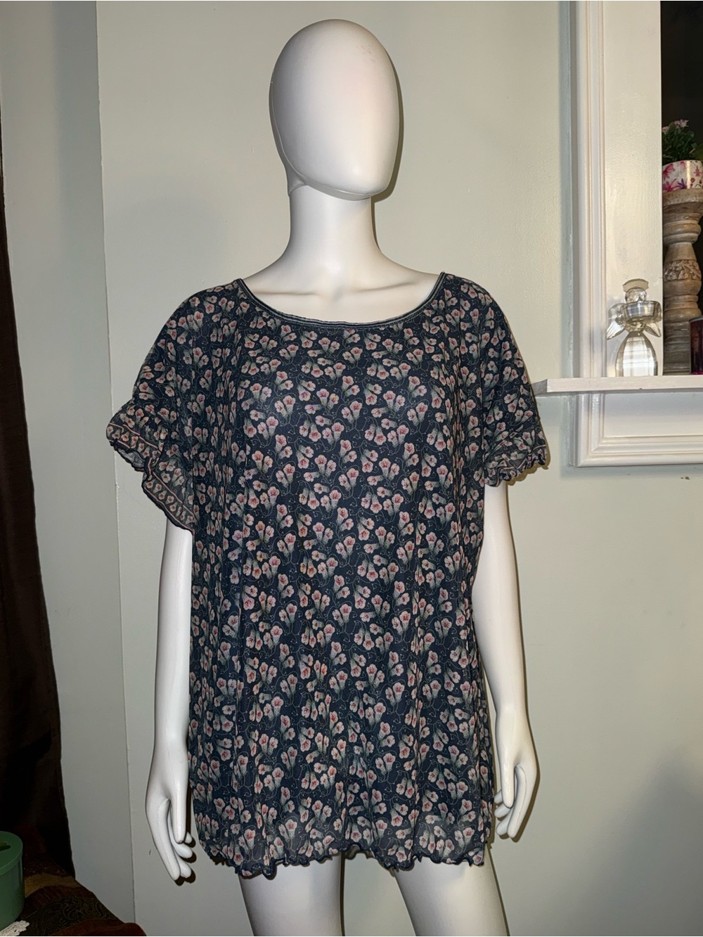 Max Studio Navy Pink Floral Short Sleeve Tunic Top